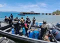 Fuerzas Armadas de Honduras decomisan dos lanchas con armas en el caribe