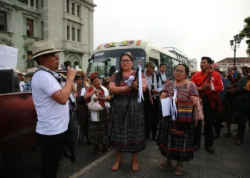Guatemala: Autoridades indígenas marchan contra la criminalización y en defensa de la democracia