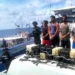 Marina salvadoreña incauta una tonelada de cocaína en altamar y detiene a 4 costarricenses