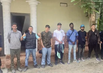 Remiten a 14 migrantes irregulares al Instituto Guatemalteco de Migración en Esquipulas