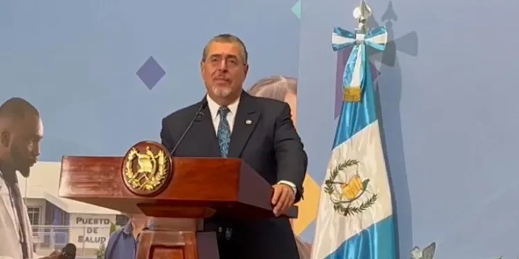 Arévalo rechaza investigación del Ministerio Público sobre Puerto Quetzal: “No tiene ni pies ni cabeza”