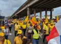 Docentes en huelga indefinida en Panamá no recibirán salario, advierte el Gobierno
