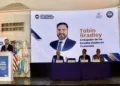 Embajador de EEUU advierte en Guatemala sobre riesgos de hacer negocios con China o usar su tecnología