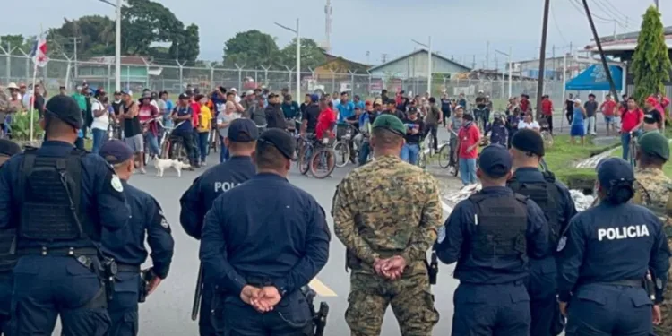 Gobierno panameño conforma comisión de alto nivel y evalúa decretar estado de emergencia ante protestas en Bocas del Toro