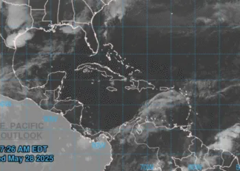 Primera onda tropical impactará Centroamérica con lluvias y tormentas esta semana