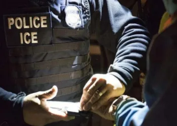 Guatemalteco deportado por error regresa a Estados Unidos por orden judicial