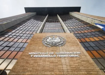 Unión Europea lamenta nueva Ley de Agentes Extranjeros en El Salvador y Bukele les llama “bloque envejecido”