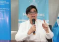 Honduras defiende labor de médicos cubanos pese a advertencias de EE UU