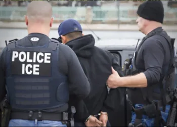 Honduras confirma la detención de 30 de sus ciudadanos por ICE en California