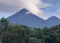 Guatemala: autoridades advierten sobre actividad constante en el volcán de Fuego y riesgo de lahares