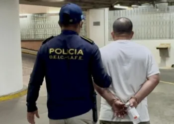 Guatemala: arrestan a migrante deportado desde Texas con órdenes de captura por tentativa de homicidio