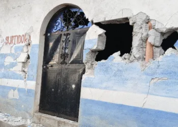 Cinco muertos y más de 800 personas afectadas tras cadena de sismos en Guatemala