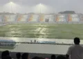 Entre aguaceros y orgullo, la hinchada salvadoreña reclama el honor del Cuscatlán tras traslado de juegos de la Selecta al Mágico González