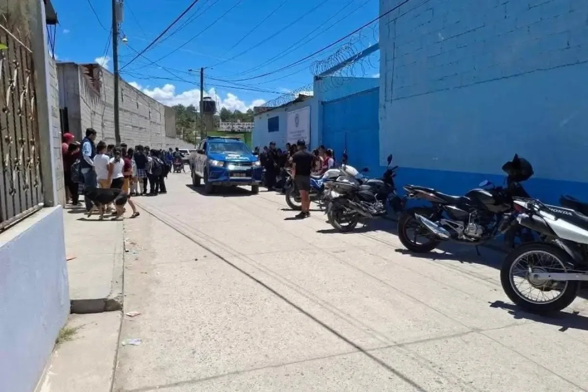 Una niña de 12 años mató a su maestro en Guatemala y las autoridades investigan a su entorno familiar
