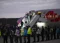 Venezuela asegura que excarcelación de migrantes en El Salvador fue negociada solo con Estados Unidos