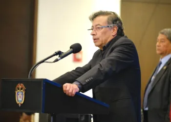 Petro atribuye asilo a exfuncionario colombiano en Nicaragua a choques con Ortega y vínculos del M-19 con sandinistas
