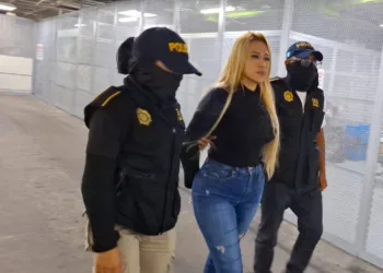 Capturan en Guatemala a salvadoreña “la Muñeca”, cabecilla de una red de trata de personas
