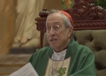 Cardenal hondureño critica campaña electoral sin propuestas y advierte contra corrupción y compra de votos