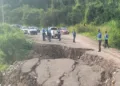 Colapsa carretera por fuertes lluvias en la zona occidental de Honduras