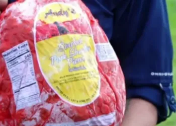 Panamá destina $5.7 millones para cajas navideñas con jamón incluido: Se entregarán 500 mil canastas