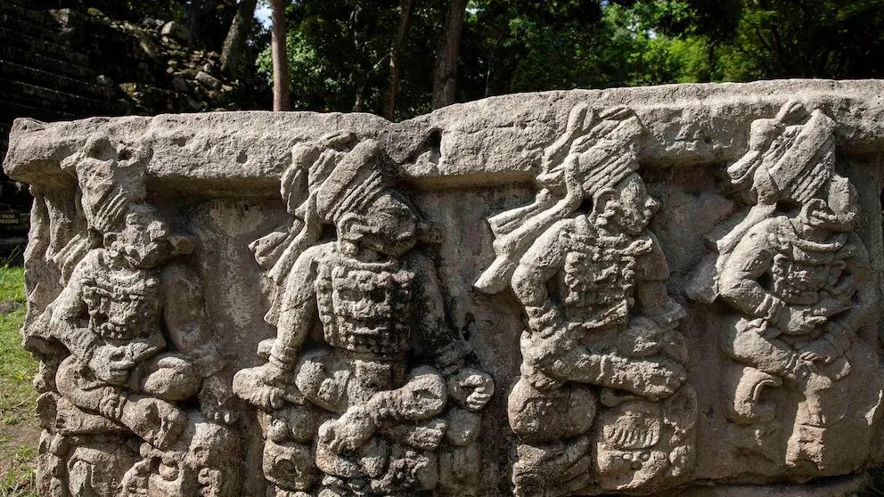 Altar maya de Copán en Honduras podría esconder fechas y rituales en lenguaje de señas
