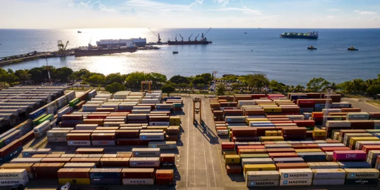 La actividad económica de Centroamérica se desacelera por tensiones comerciales