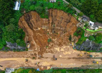 Ruta principal de Guatemala a El Salvador sigue bloqueada por quinto día consecutivo