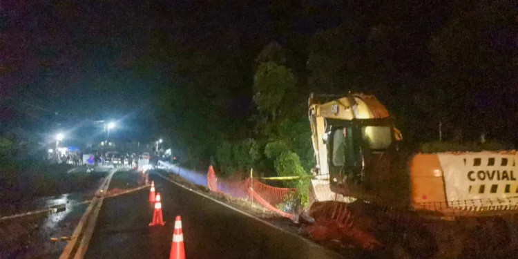 Nuevo colapso vial en Guatemala: cerrado el paso en la ruta entre Quetzaltenango y Retalhuleu por hundimiento en el kilómetro 194