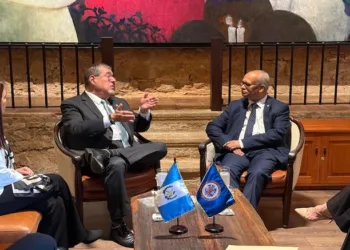Secretario General de la OEA visita Guatemala y aborda temas de seguridad