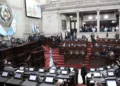 Congreso supera veto presidencial y desata nueva batalla política entre Ejecutivo y Legislativo en Guatemala