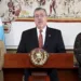 Presidente de Guatemala sacude cúpula de Ministerio de Gobernación en medio de crisis por fuga de 20 prisioneros