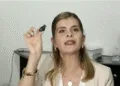 Candidata oficialista de Costa Rica denuncia espionaje al descubrirse micrófono oculto en su oficina