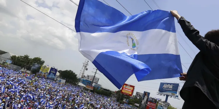 52 destierros forzados y cientos de nicaragüenses expulsados sin derecho a defensa por la dictadura, según informe