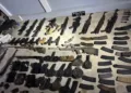 Costa Rica decomisa 32 armas y desarticula facción violenta ligada al Caribe Sur