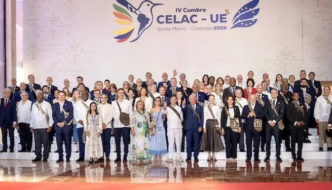 La Celac calla sobre presos políticos, pero intercede por dictaduras de Cuba y Venezuela