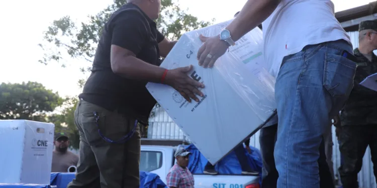 Consejo Electoral realiza simulacro nacional de para probar sistema de transmisión de resultados y garantizar transparencia de comicios en Honduras