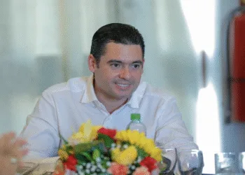 Contraloría panameña congela bienes del exvicepresidente José Gabriel Carrizo