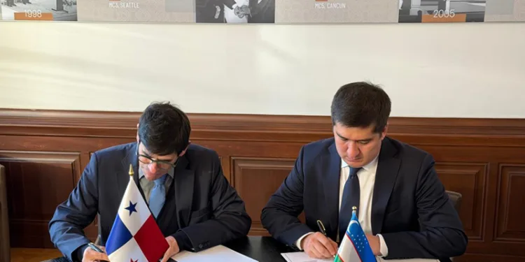 Panamá y Uzbekistán sellan acuerdo histórico sobre servicios financieros en negociación ante la OMC