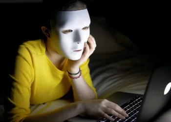 Casi un millón de cuentas en redes sociales en Costa Rica son falsas y son usadas para atacar adversarios políticos