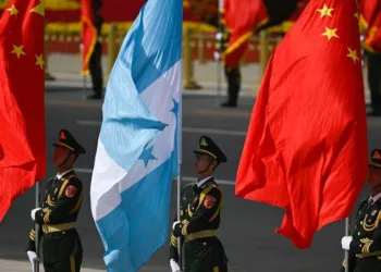 Analistas hondureños denuncian injerencia de China en las elecciones y advierten intento de favorecer al oficialismo