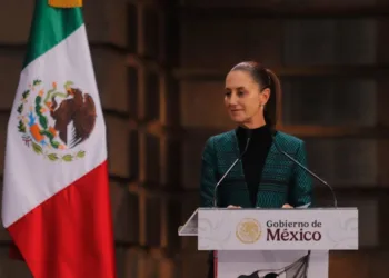 “Si esto le hacen a la presidenta, ¿qué va a pasar con todas las mujeres?”: Sheinbaum tras denunciar acoso en plena calle