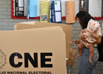 Honduras entregará centros educativos al Consejo Electoral en víspera de comicios: Educación formaliza el traspaso el viernes