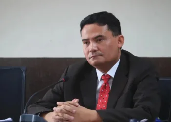 Estas son las denuncias que podrían costarle el cargo al juez Fredy Orellana en Guatemala