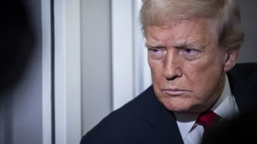 Una nueva advertencia: Trump declara “cerrado” el espacio aéreo de Venezuela y refuerza el cerco militar en el Caribe