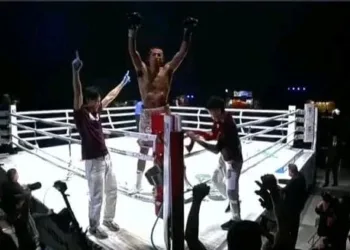 Boxeador nicaragüense Félix Alvarado cae por nocaut ante Masamichi Yabuki en Japón