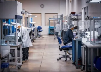 La manufactura lideró exportaciones de Costa Rica con $13,260 millones en 2024