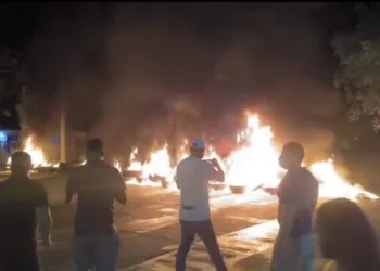 Honduras: Libre desconoce las elecciones, denuncia injerencia de EE UU y llama a protestas en las calles