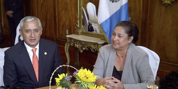 Fallece exprimera dama de Guatemala, Rosa María de Pérez y esposa de Otto Pérez Molina