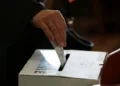 Elecciones en Costa Rica: 45 % del electorado sigue indeciso a 27 días de los comicios