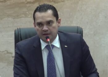 Presidente del Congreso Nacional de Honduras anuncia impulso reformas en Ley Fuerzas Armadas, creación de empleo y consensos políticos